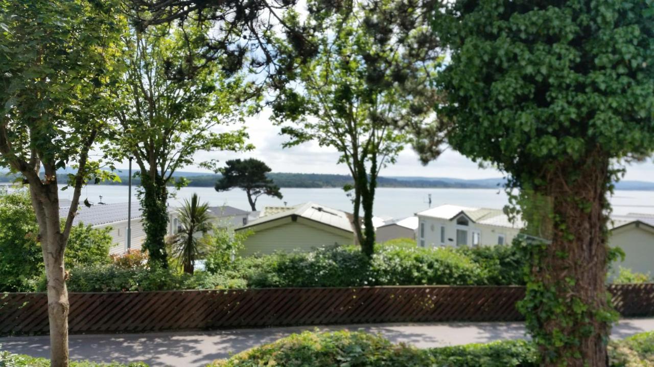Pine Ridge 59 Rockley Park Poole With Sea View Sleeps Six Hotel Екстериор снимка